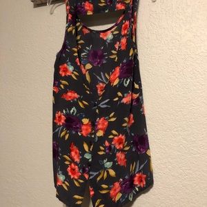 Floral tank!